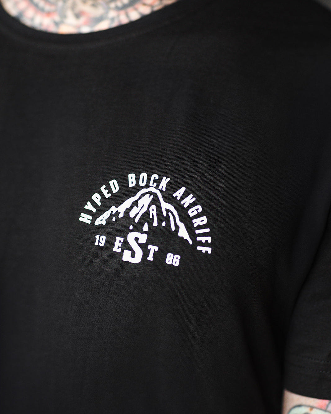 HEAVY OVERSIZE SHIRT "HYPED BOCK ANGRIFF EST 1986"